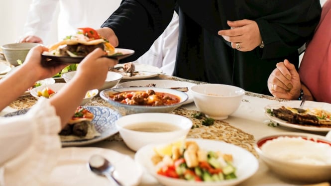 Suasana saat berbuka puasa