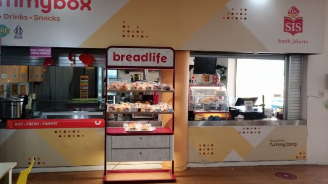 Breadlife 100 Gerai Satelit Baru