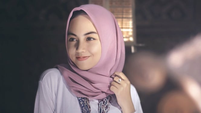 Ilustrasi tampil cantik saat Idul Fitri