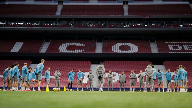 Skuad Atletico Madrid dalam sesi latihan jelang menghadapi Barcelona