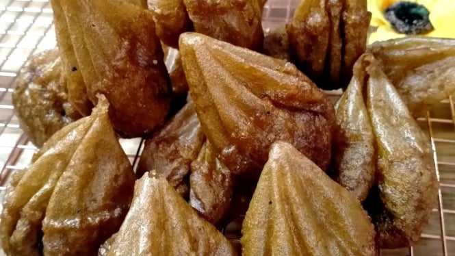 Kue burayot