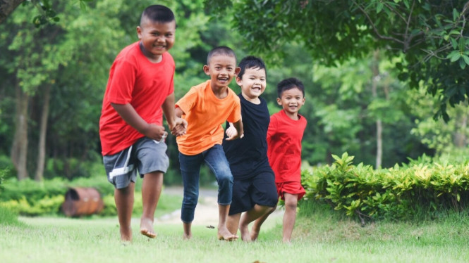 Momen masa kecil anak tahun 90-an