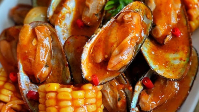 Kerang Saus Padang Istimewa: Pedasnya Menggoda, Manisnya Memikat!