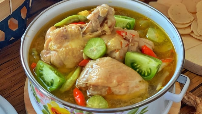 Ilustrasi Garang Asem Ayam
