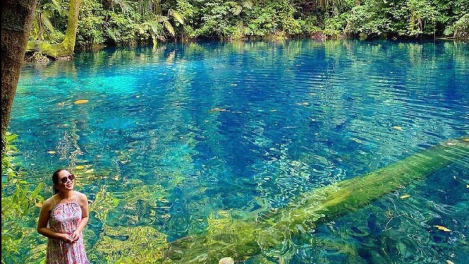 Telaga Biru Samares, destinasi wisata Biak Papua
