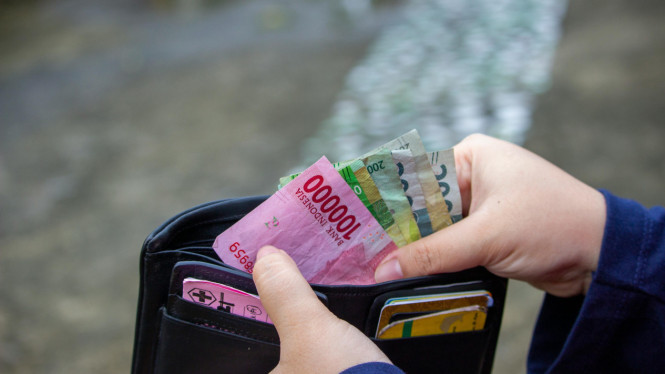 Tips mengatur keuangan agar tidak cepat habis