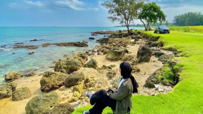 View di Pantai Bugel, destinasi wisata Pandeglang Banten