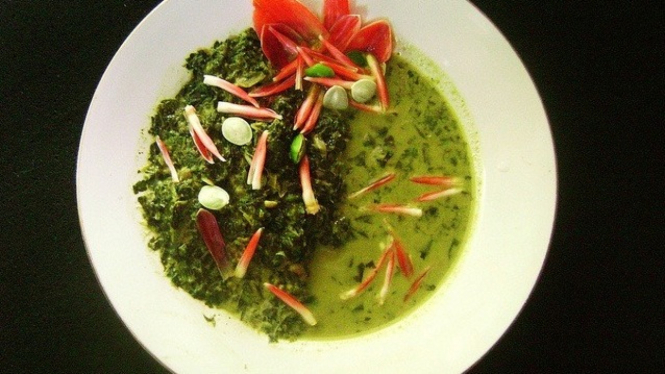 Daun ubi tumbuk, sajian legend dari tanah Medan