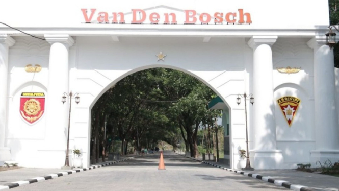 Benteng pendem, tempat wisata di Ngawi