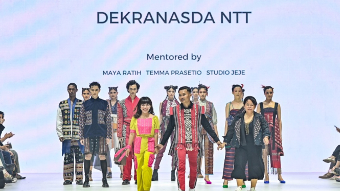 Tenun ikat, perpaduan antara warisan budaya dan sentuhan modern.