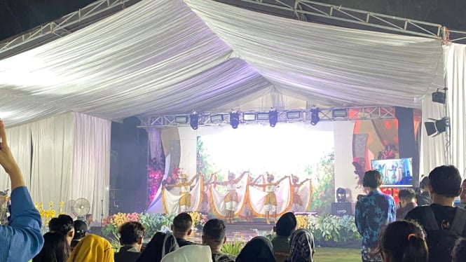 Penampilan Tari Blekok Membuka Acara Wedding Expo Situbondo