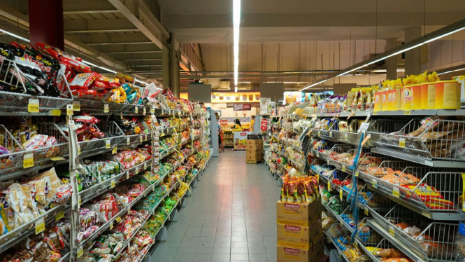Belanja Bulanan di Supermarket