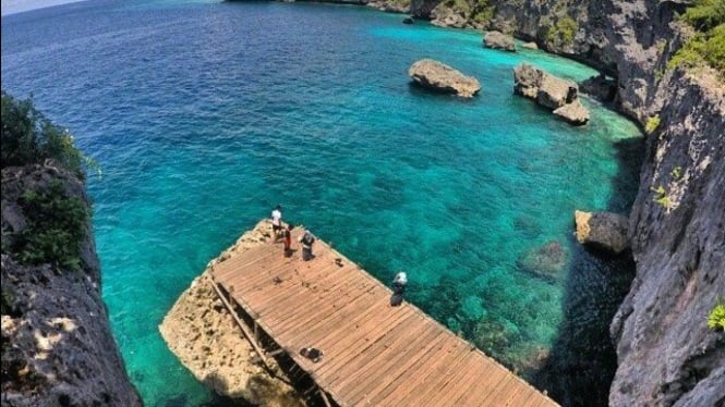 Pantai Appalarang, destinasi wisata populer di Sulawesi Selatan