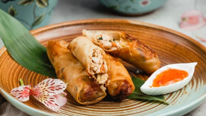 Lumpia Semarang ekonomis gurih dan crispy