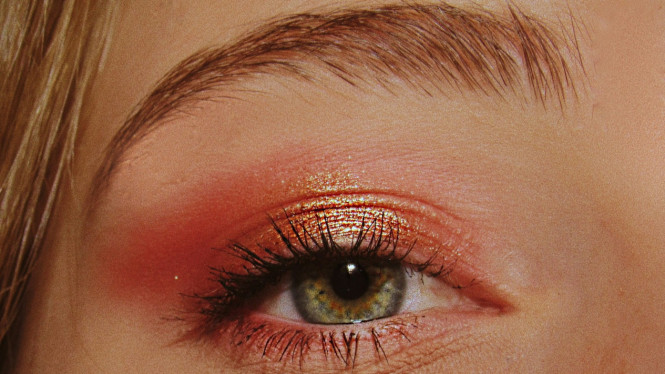 Ilustrasi Eyeshadow yang tepat membuat mata lebih hidup