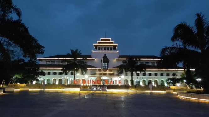 Gedung Sate wisata malam di Bandung