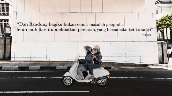 Jalan Asia-Afrika, salah satu destinasi wisata populer di Bandung