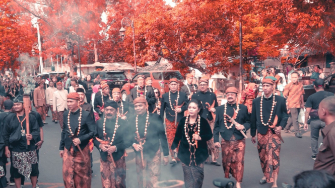 Satu-satunya tradisi kirab yang ada di Surakarta