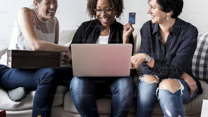 Belanja online dari rumah