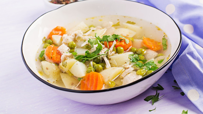 Ilustrasi sayur sop bening