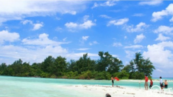 Keindahan pulau Cemara di Karimunjawa