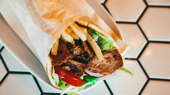 Kebab Turki yang Terlihat Menggiurkan (Anima Visual/Unsplash)
