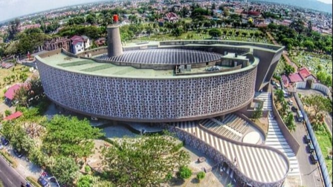 Museum Tsunami Aceh yang banyak menyimpan cerita haru