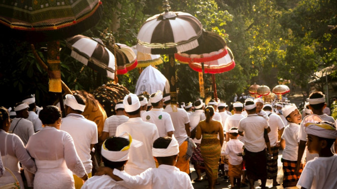 Melestarikan budaya berarti menjaga identitas
