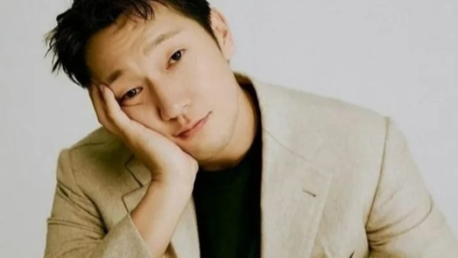 Son Suk Ku sudah ganteng tajir melintir pula