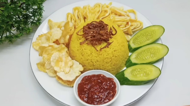 Resep nasi kuning rice cooker praktis