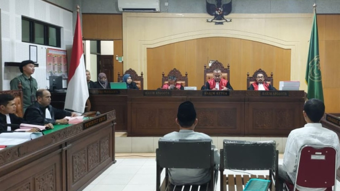 Sidang kasus korupsi proyek jalan menuju TWA Gunung Tunak