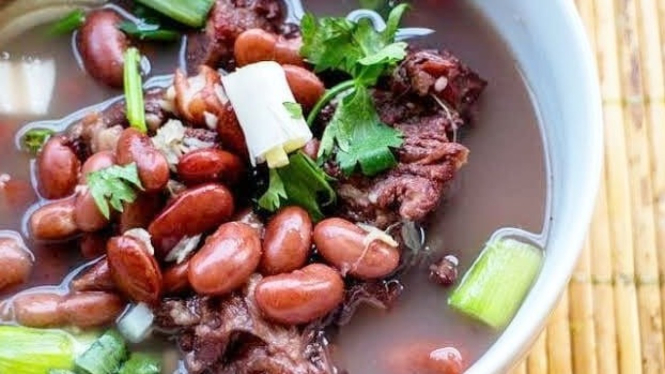 Sup brenebon, kuliner legendaris khas Manado