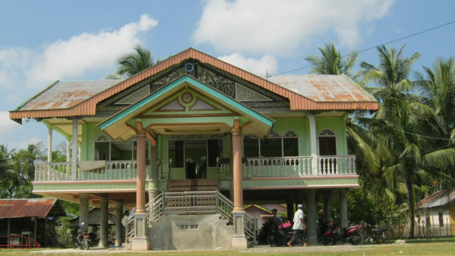 meunasah bangunan adat aceh