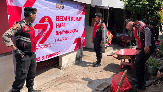 Polres Situbondo bedah rumah warga mitra Polisi