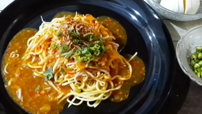 Mie Lendir, Kuliner yang Rasanya Nikmat