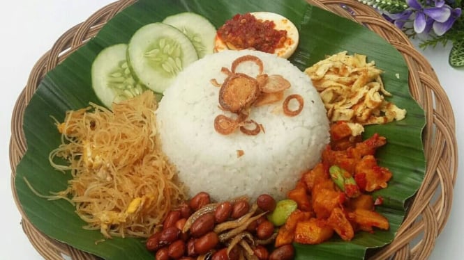 Nasi uduk nikmat yang dibuat pakai rice cooker