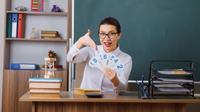 Guru yang keren dan selalu menyenangkan