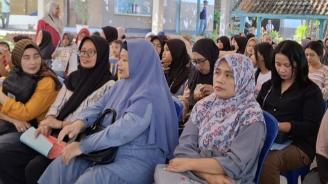 Pendaftar Jalur Zonasi di SMPN 7 Jember Membludak