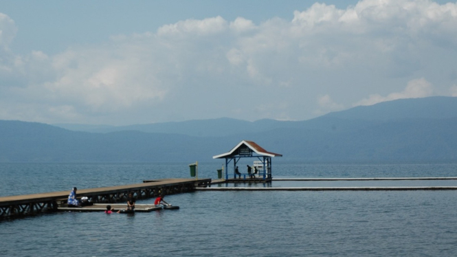 Danau Matano, bagian dari Malili Lake System