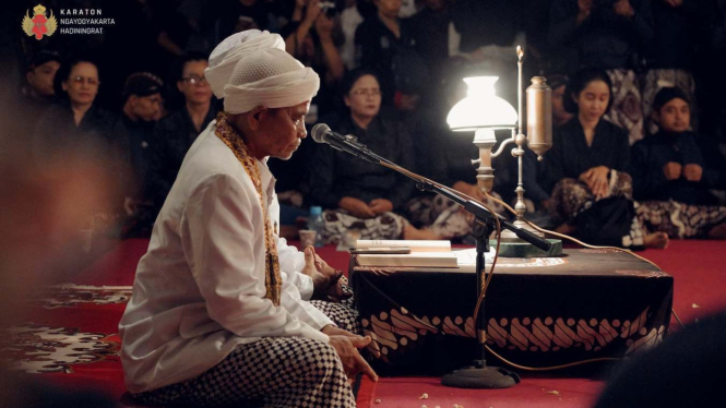 Suasana malam satu suro di yogyakarta