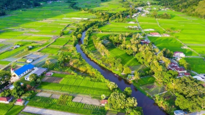 Panorama keindahan Lembah Bakkara, surganya Suku Batak