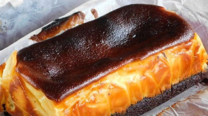 Brownies burnt cheeesecake yang menggoda selera