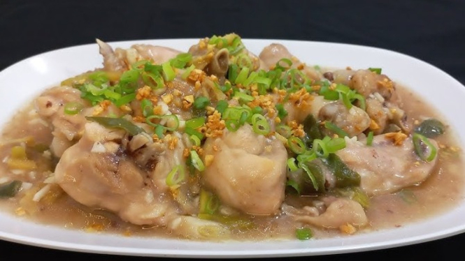 Ayam kukus jahe yang berempah