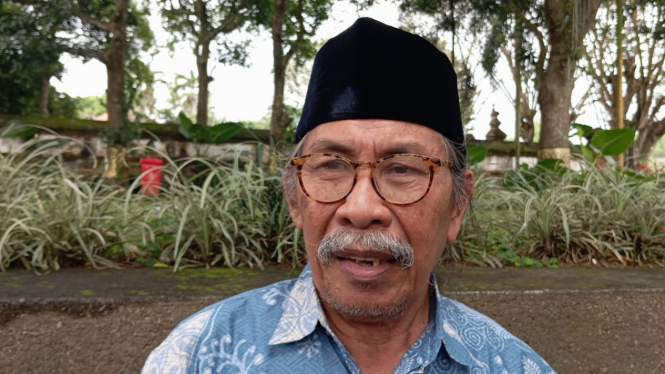 Lalu Sajim Sastrawan Pengerakse Agung Majelis Adat Sasak