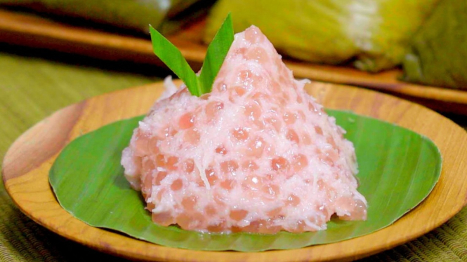 Kue Awug Sagu Mutiara, salah satu oleh-oleh tradisional
