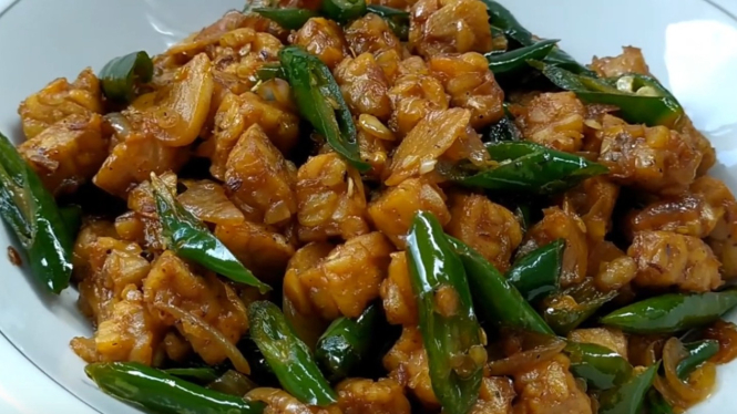 Tempe Cabe Hijau, Makanan yang Wajib Dicoba