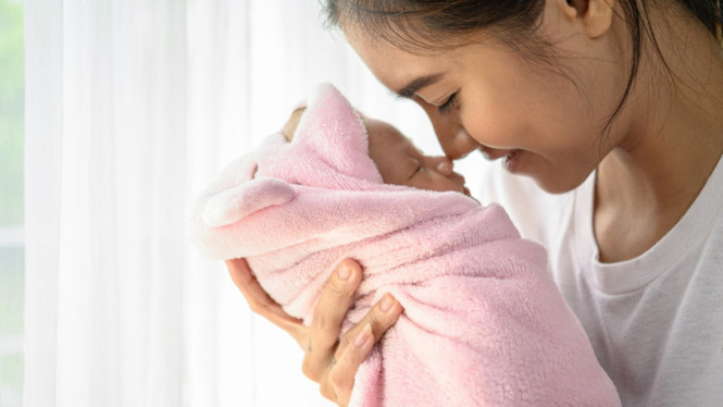 Arti mimpi melahirkan anak perempuan bisa jadi sebuah isyarat
