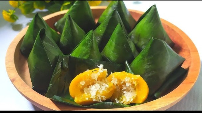 Kue bugis labu kuning yang khas