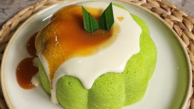 Lava Pandan Cake yang lagi hits