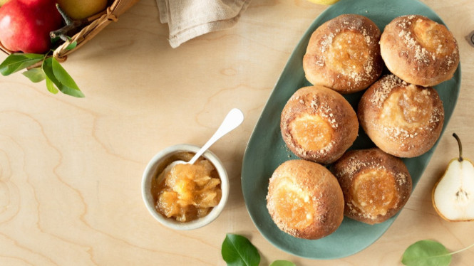 Scone apel lembut manis